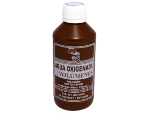 Agua Oxigenada 250 ml.